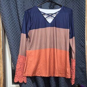 Women’s Colorblock Long Sleeve Top with Lace